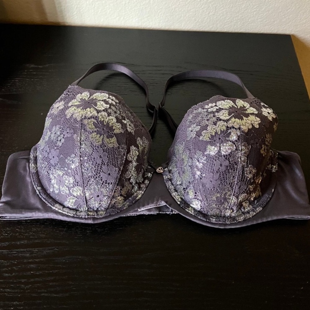Victoria’s Secret 38C Bra